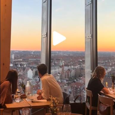 Tik-Tok-Middag på restaurant 7-9-3 i Aarhus